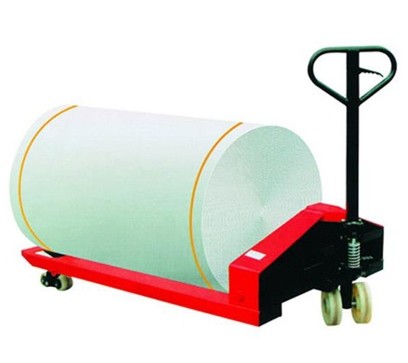 Transpaleta hidráulica para bobinas